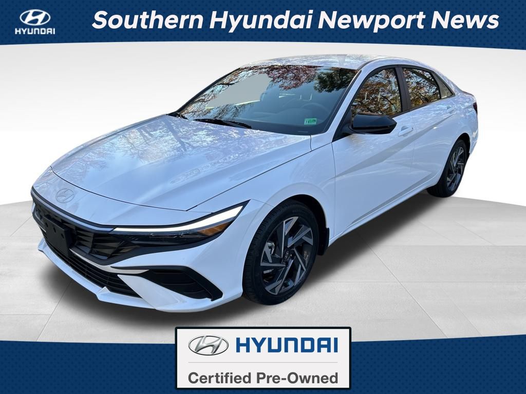 2025 Hyundai Elantra SEL's photo