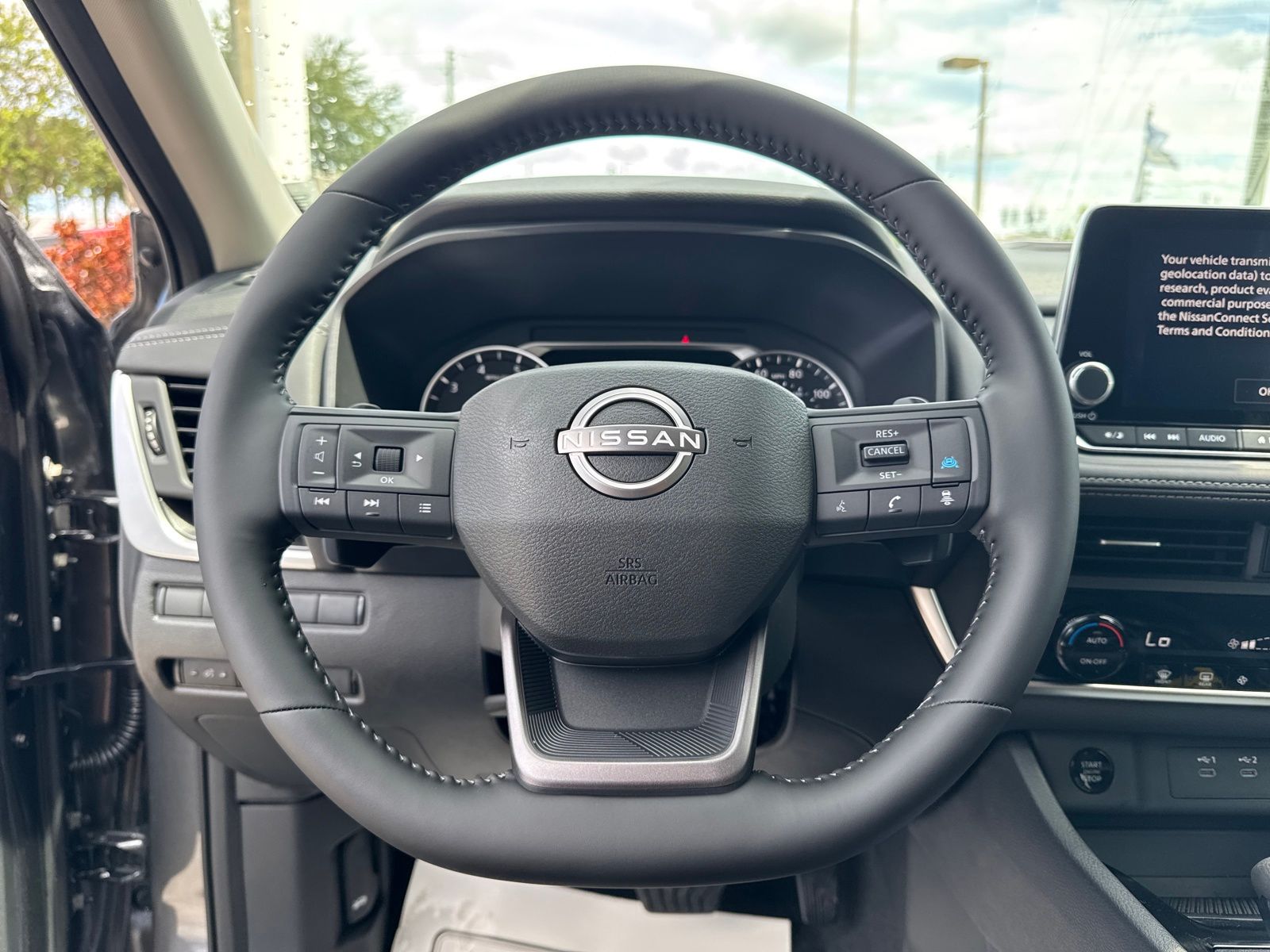 2026 Nissan Rogue SV photo 12