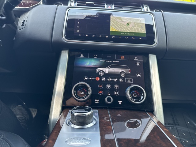 2020 Land Rover Range Rover SuperCharged photo 24