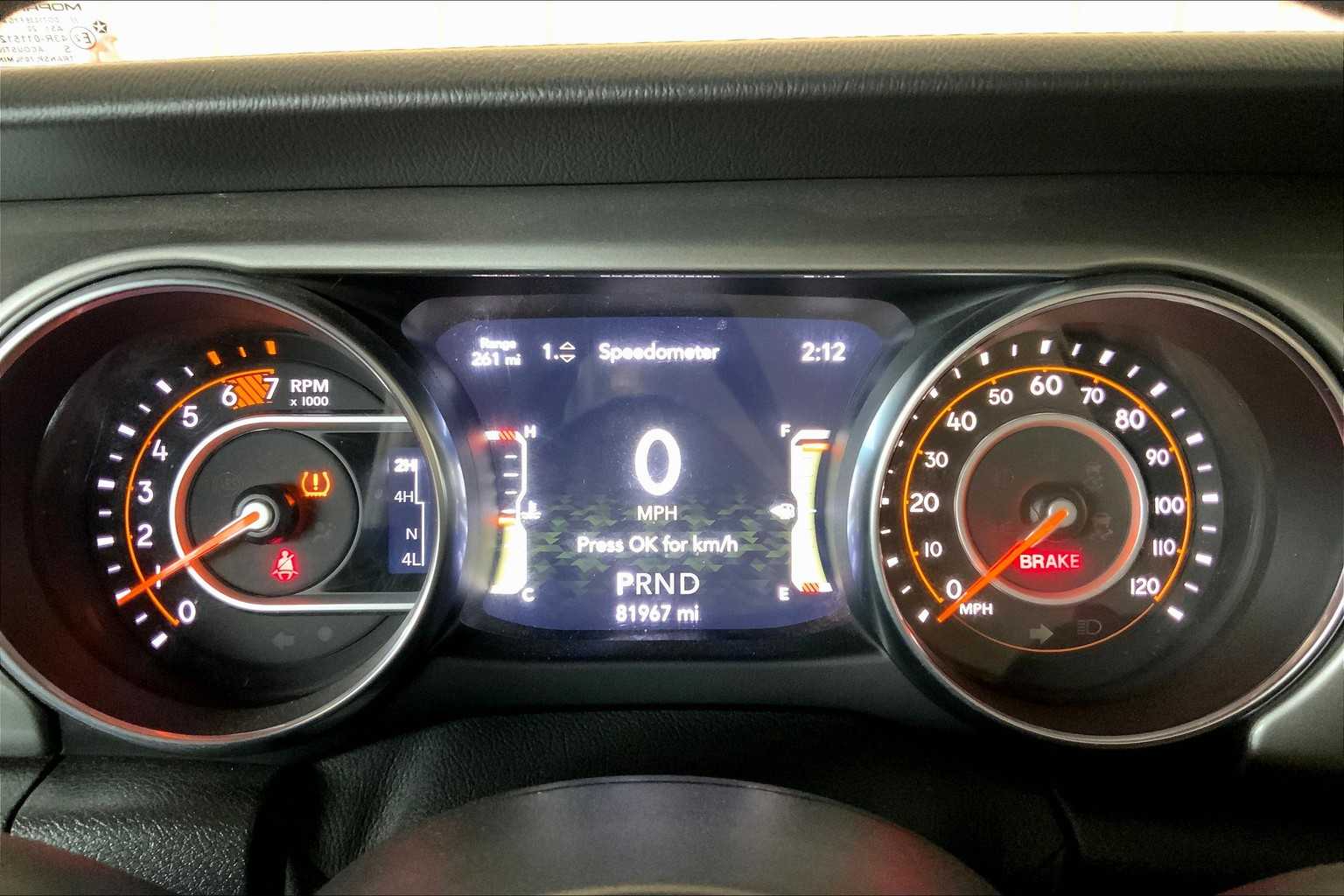 2021 Jeep Wrangler Unlimited Sahara photo 9