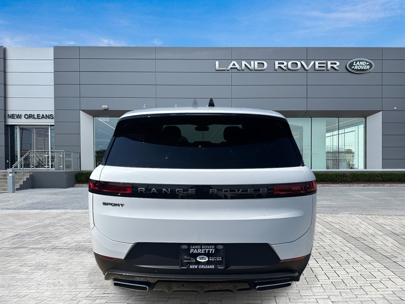 2025 Land Rover Range Rover Sport SE photo 6