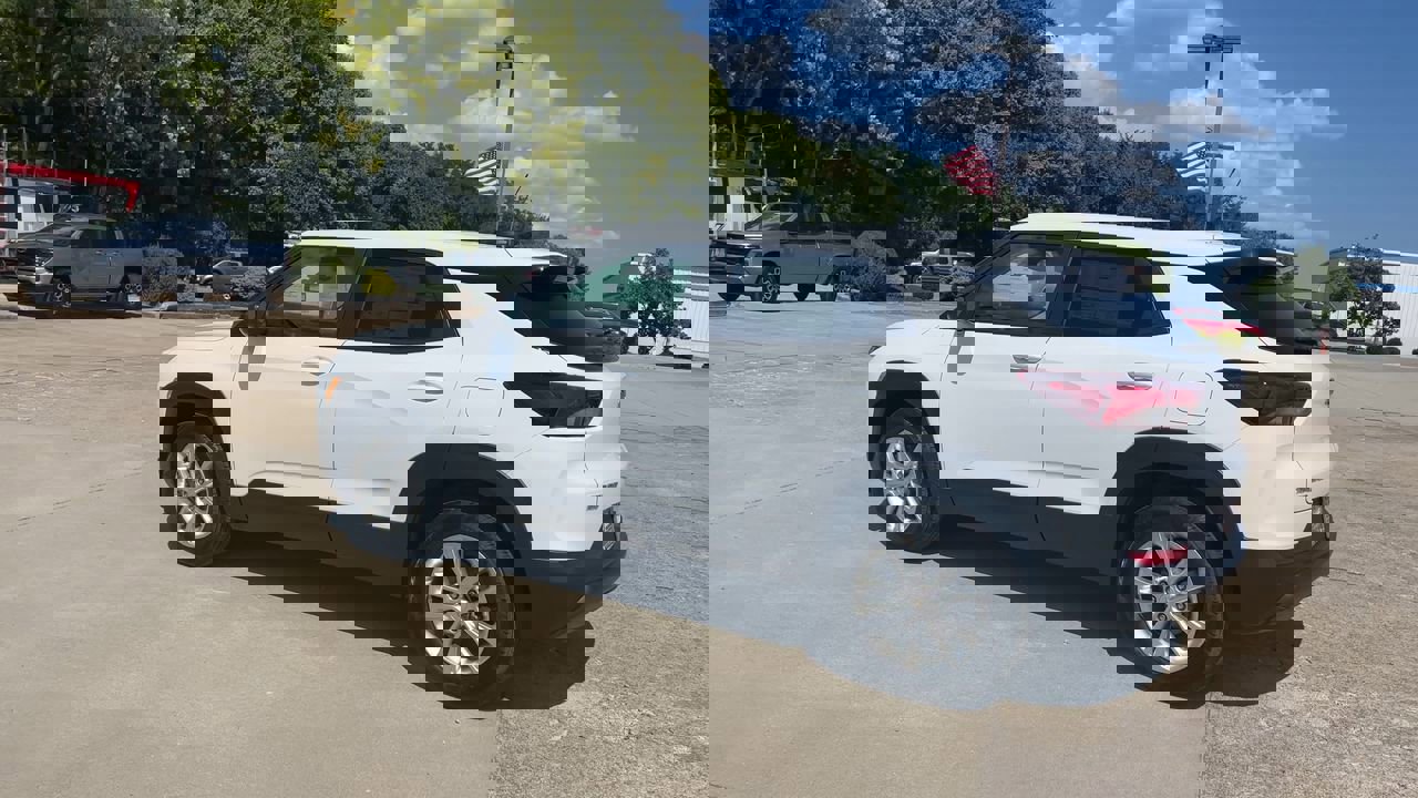 2026 Chevrolet Trailblazer LS photo 6