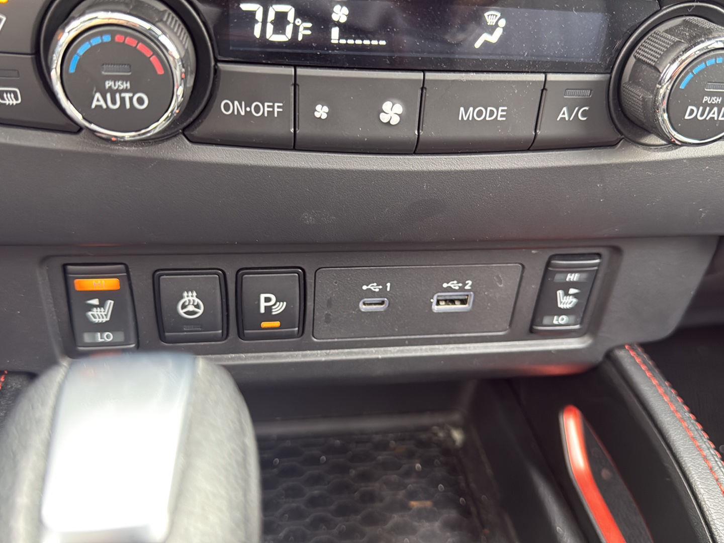 2023 Nissan Frontier PRO-4X photo 4