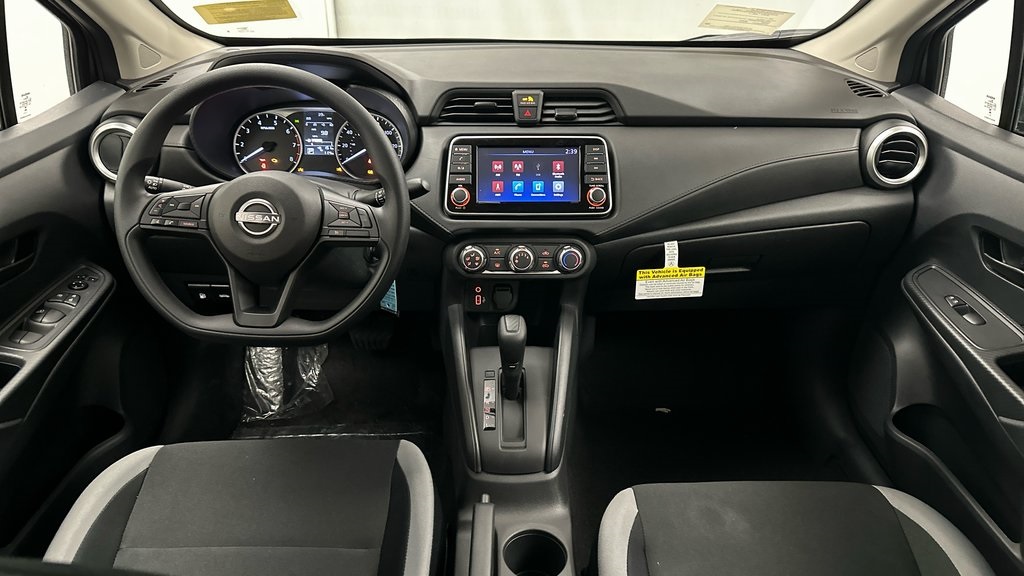 2025 Nissan Versa S photo 19