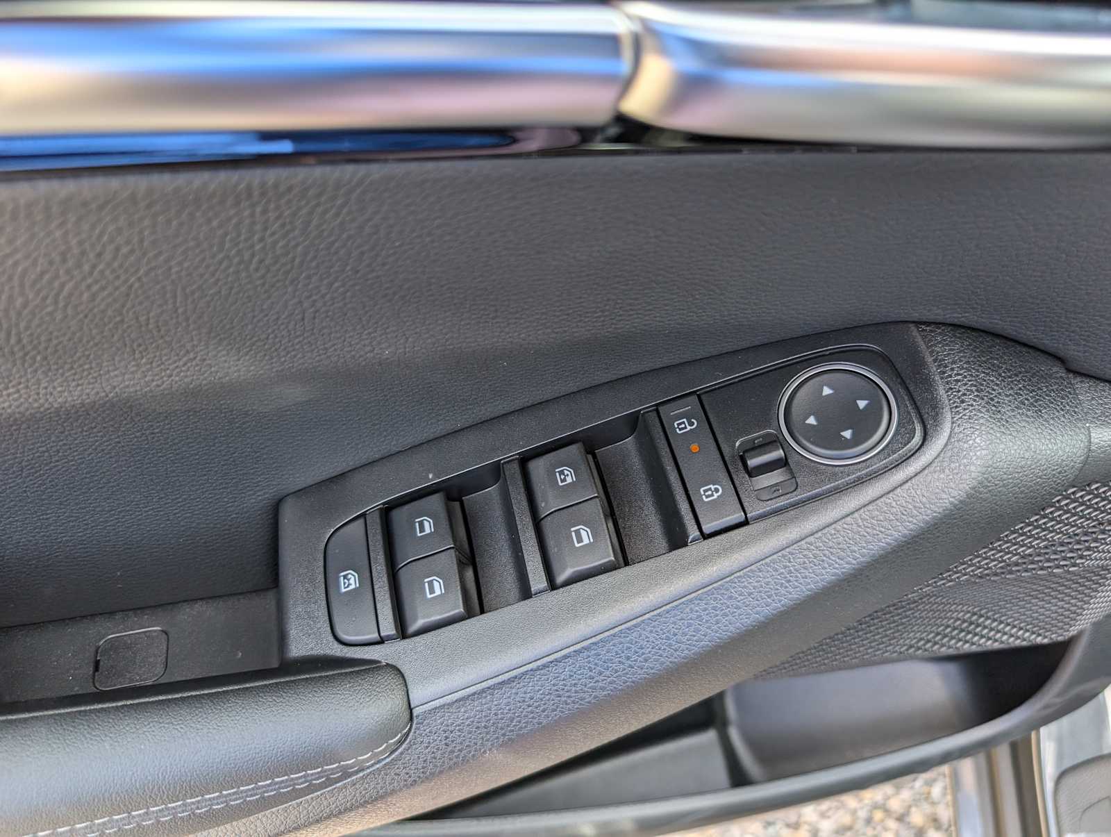 2026 Kia Seltos S photo 23