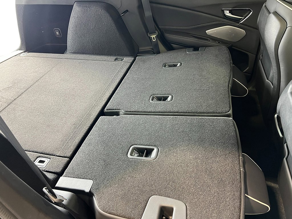 2025 Acura RDX Advance photo 21