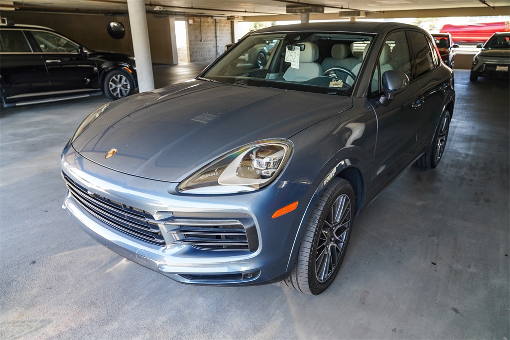2019 Porsche Cayenne Base photo 4