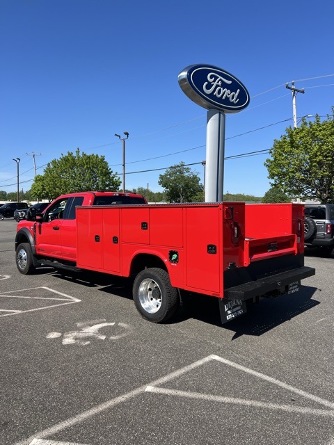 2025 Ford F-450 XLT photo 3
