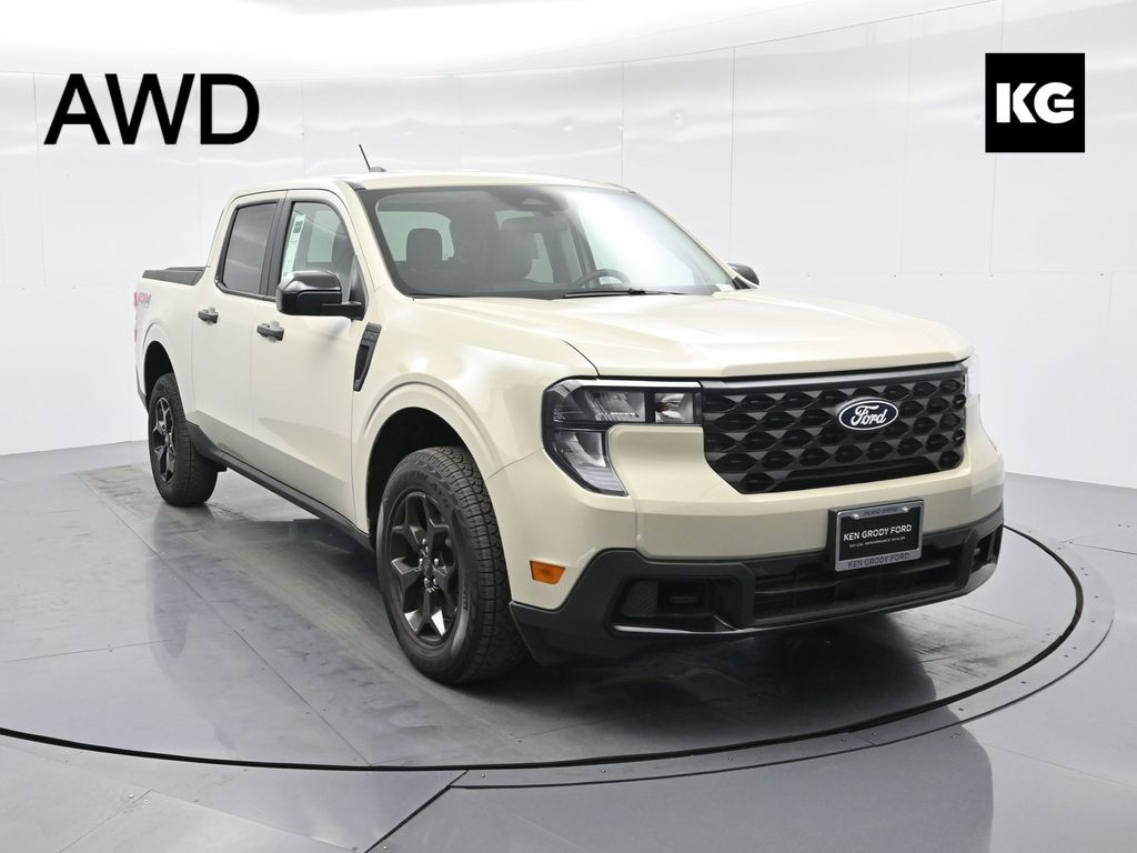 2025 Ford Maverick XLT's photo