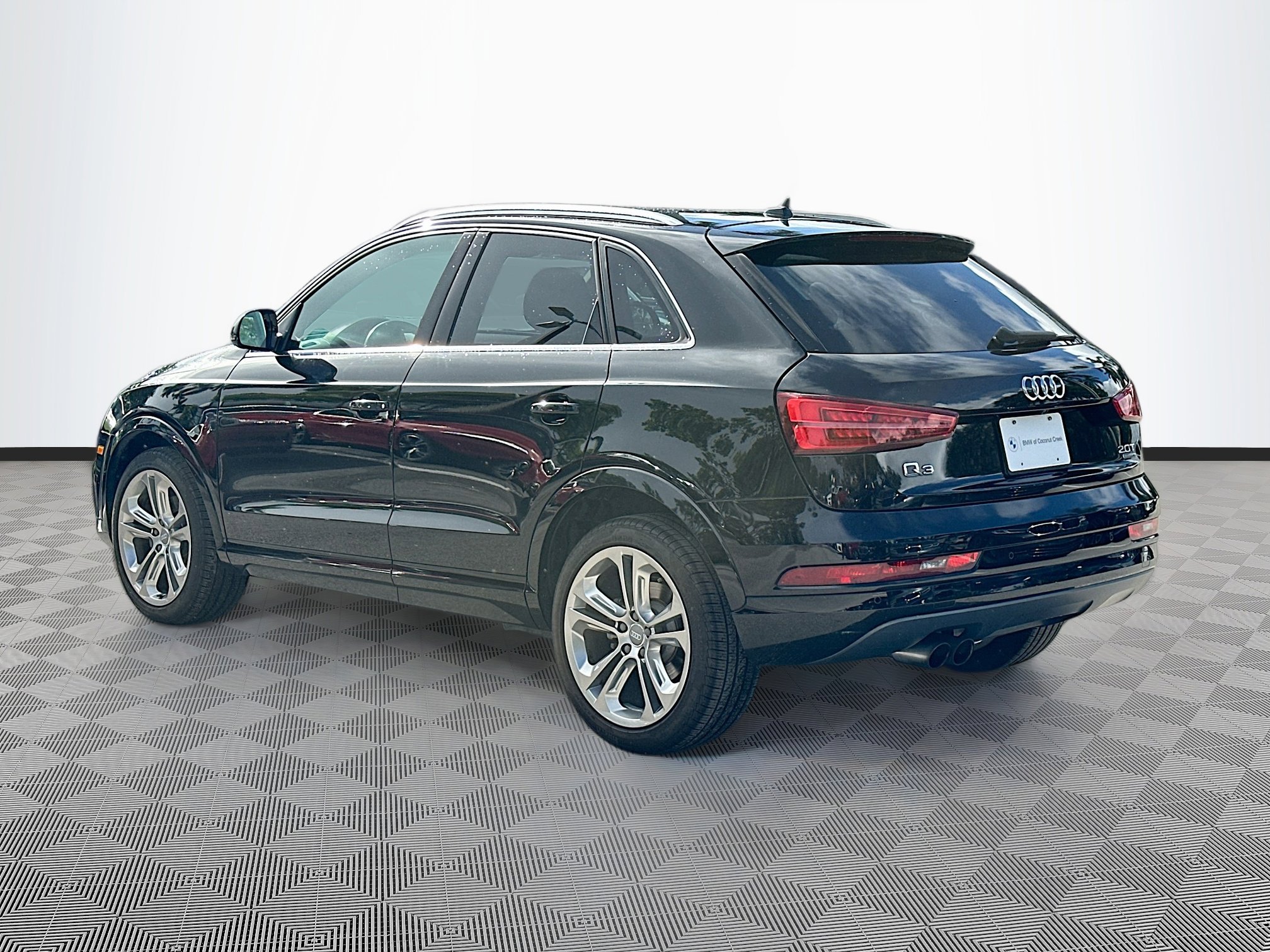 2016 Audi Q3 Premium Plus photo 5