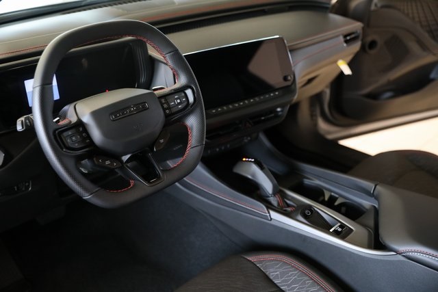 2025 Dodge Charger R/T AWD photo 9
