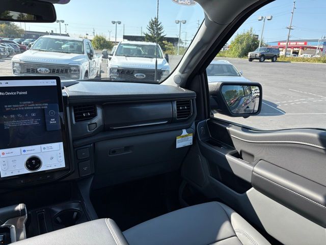 2025 Ford F-150 Lightning photo 22