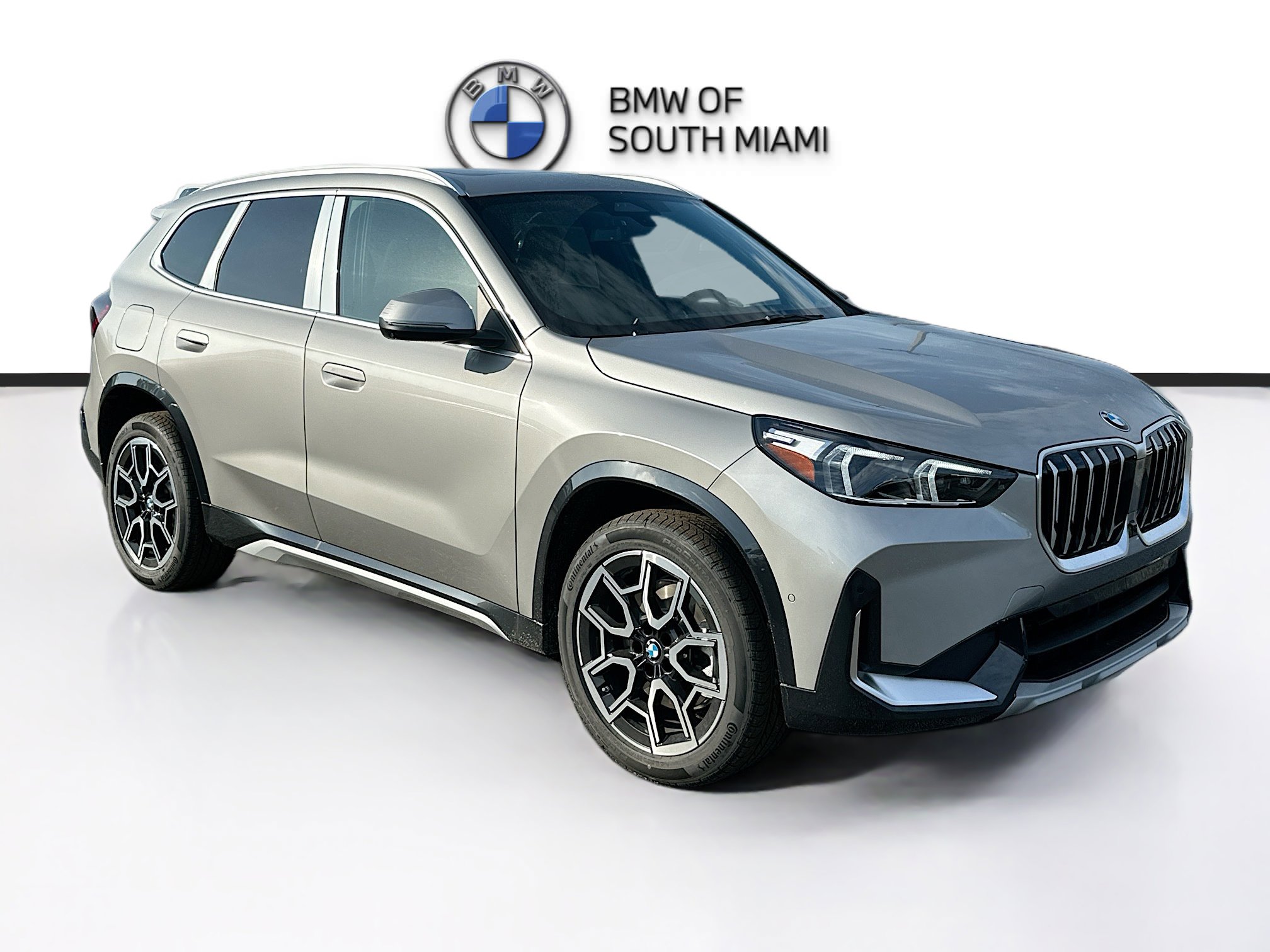 2026 BMW X1 28i's photo