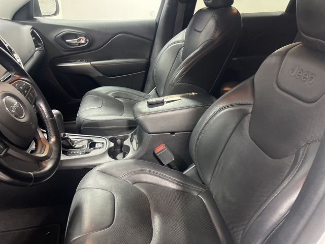 2020 Jeep Cherokee Limited photo 5