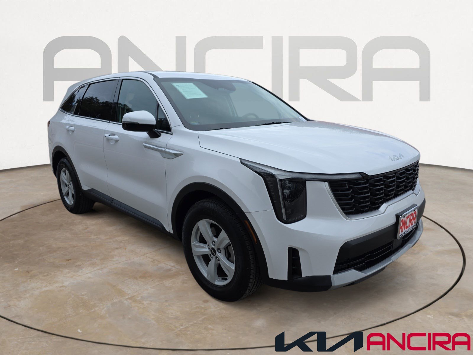 2024 Kia Sorento LX's photo