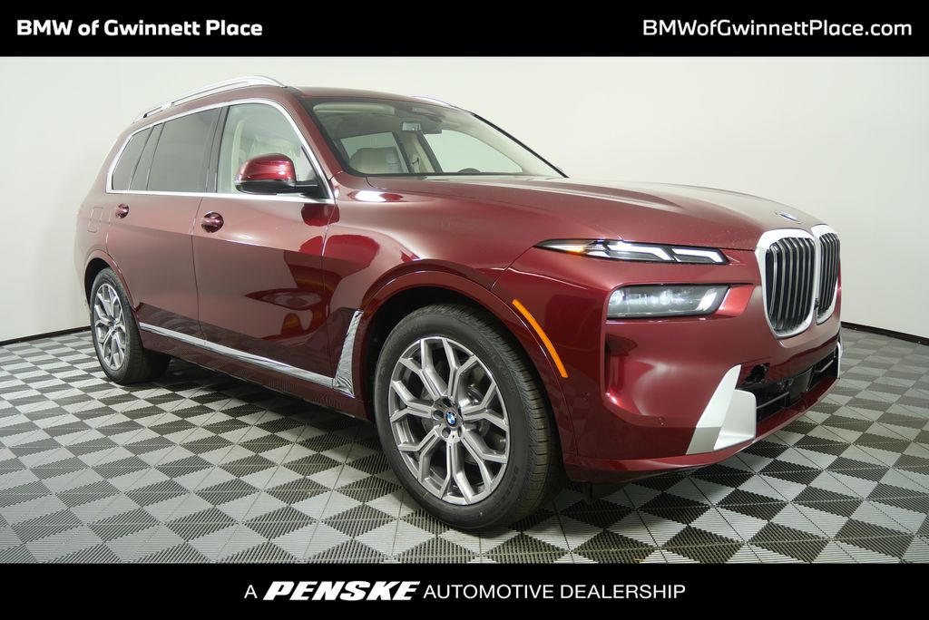 2026 BMW X7 40i's photo