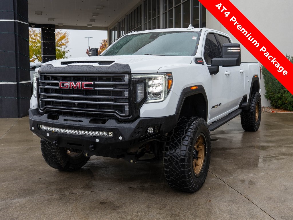 2022 GMC Sierra 2500HD AT4's photo