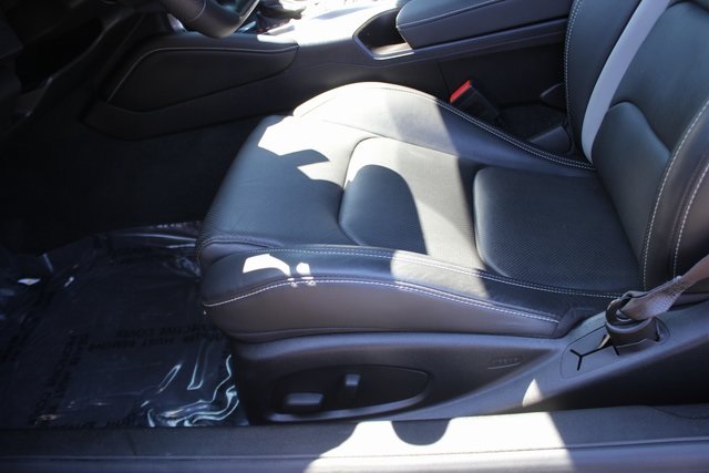 2016 Chevrolet Camaro 2LT photo 20