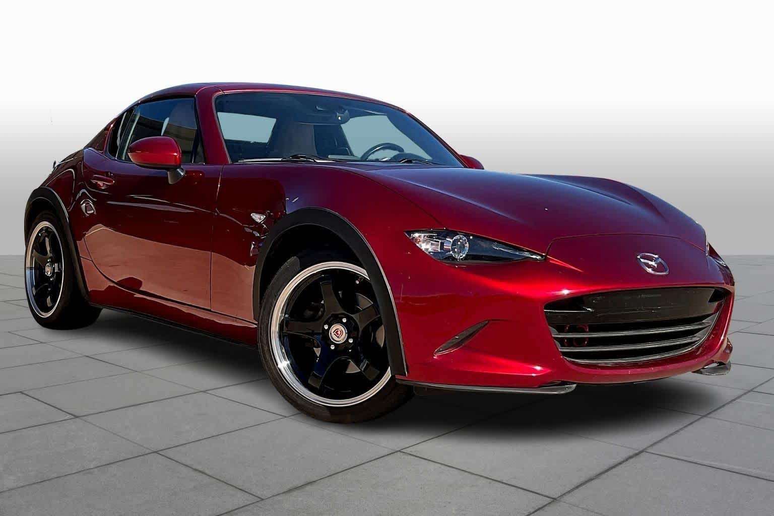 2019 Mazda MX-5 Miata Miata RF Grand Touring photo 2