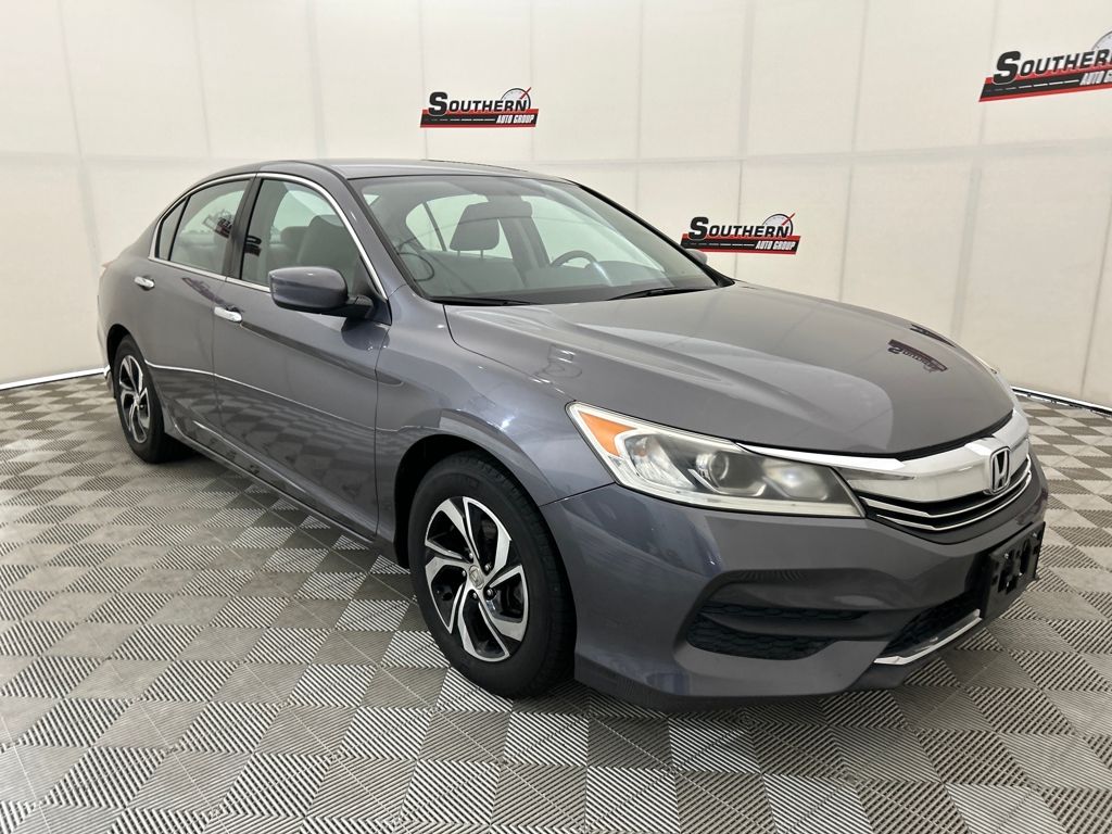 2017 Honda Accord LX photo 2