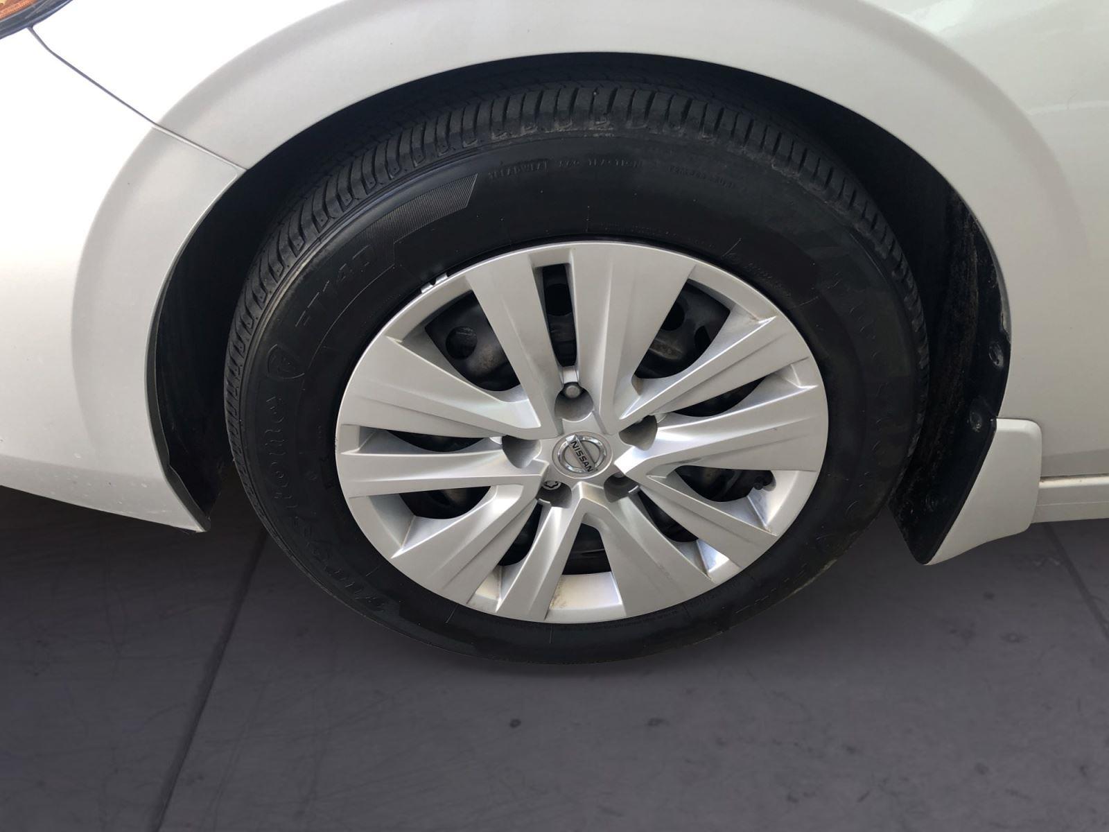 2023 Nissan Sentra S photo 14
