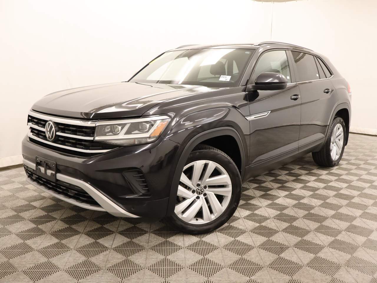 2020 Volkswagen Atlas Cross Sport's photo