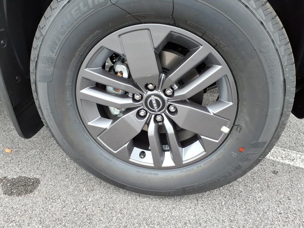 2026 Nissan Frontier SV photo 3