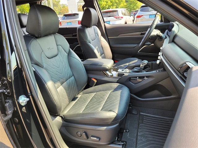 2024 Kia Telluride X-Line photo 19