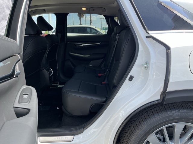 2025 Infiniti QX50 Luxe AWD photo 21
