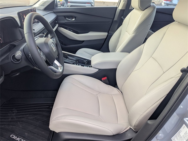 2025 Honda Accord Hybrid Touring photo 11