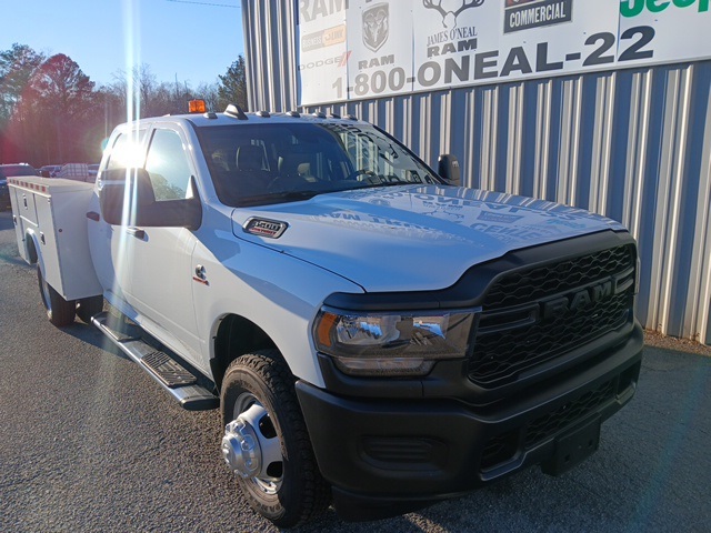 2024 RAM Ram 3500 Chassis Cab Tradesman's photo
