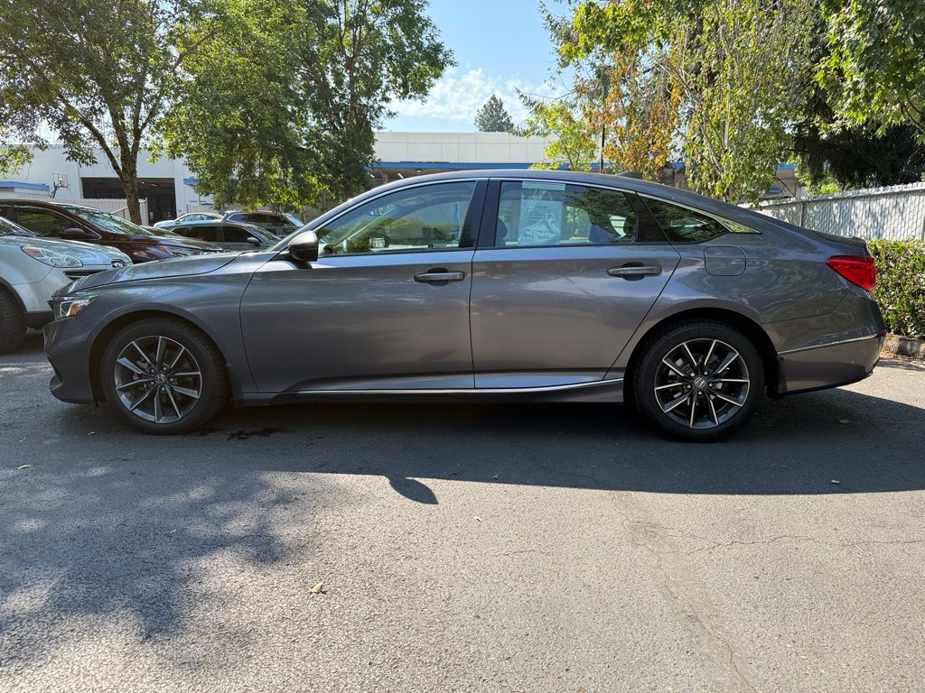 2021 Honda Accord EX-L 1.5T photo 3