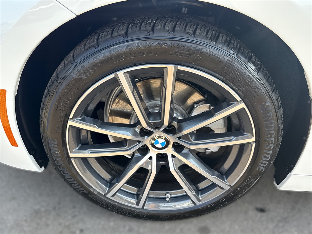 2024 Bmw 230i photo 13