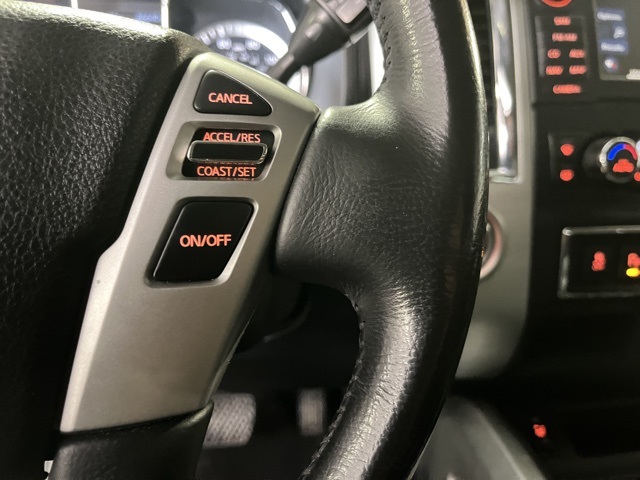 2018 Nissan Titan SV photo 18
