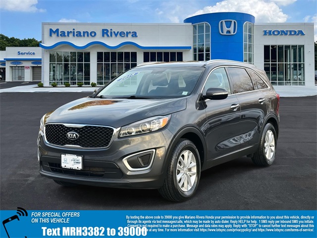 Used 2018 Kia Sorento LX with VIN 5XYPG4A38JG353382 for sale in Port Jefferson Station, NY