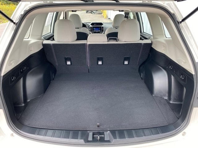 2024 Subaru Forester Base photo 17