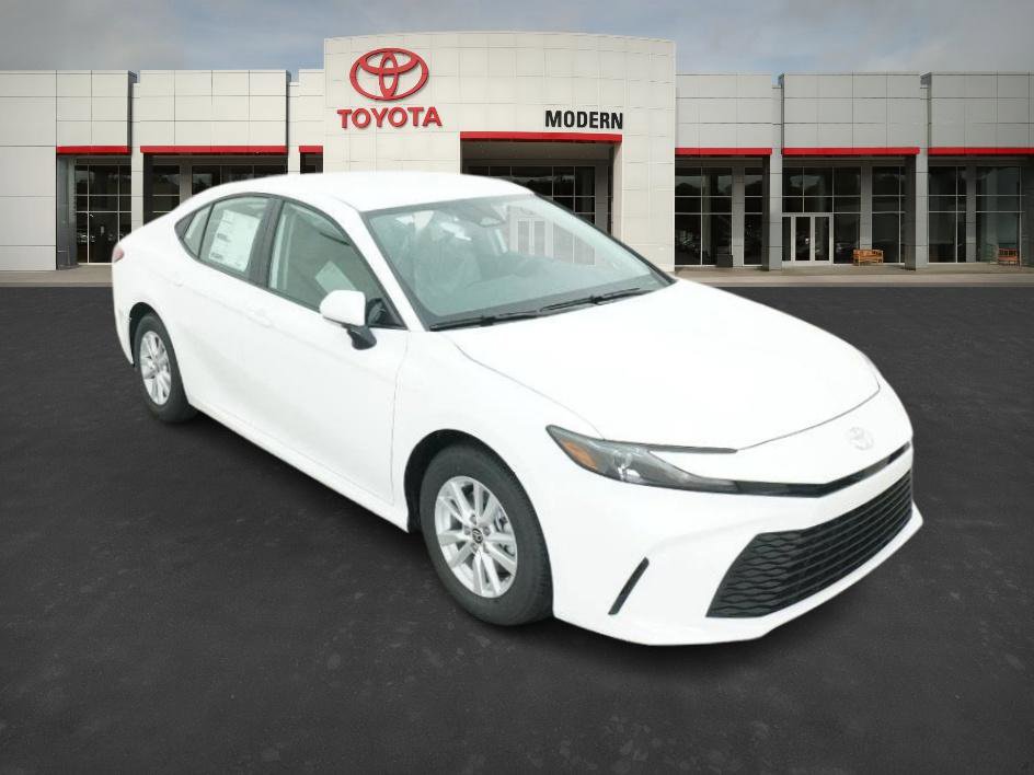 2025 Toyota Camry LE photo 30
