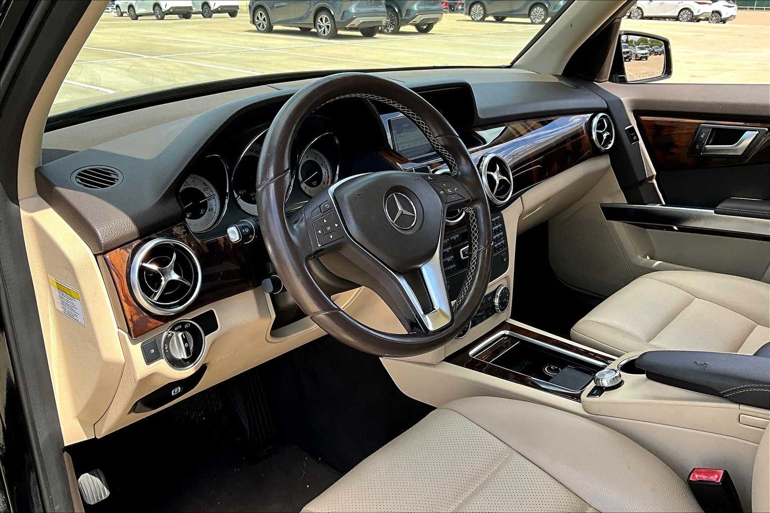 2014 Mercedes Benz GLK 350 photo 14