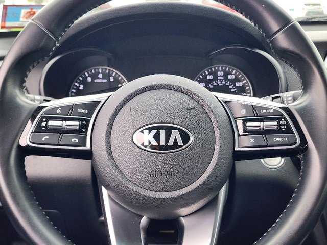 2019 Kia Optima S photo 9