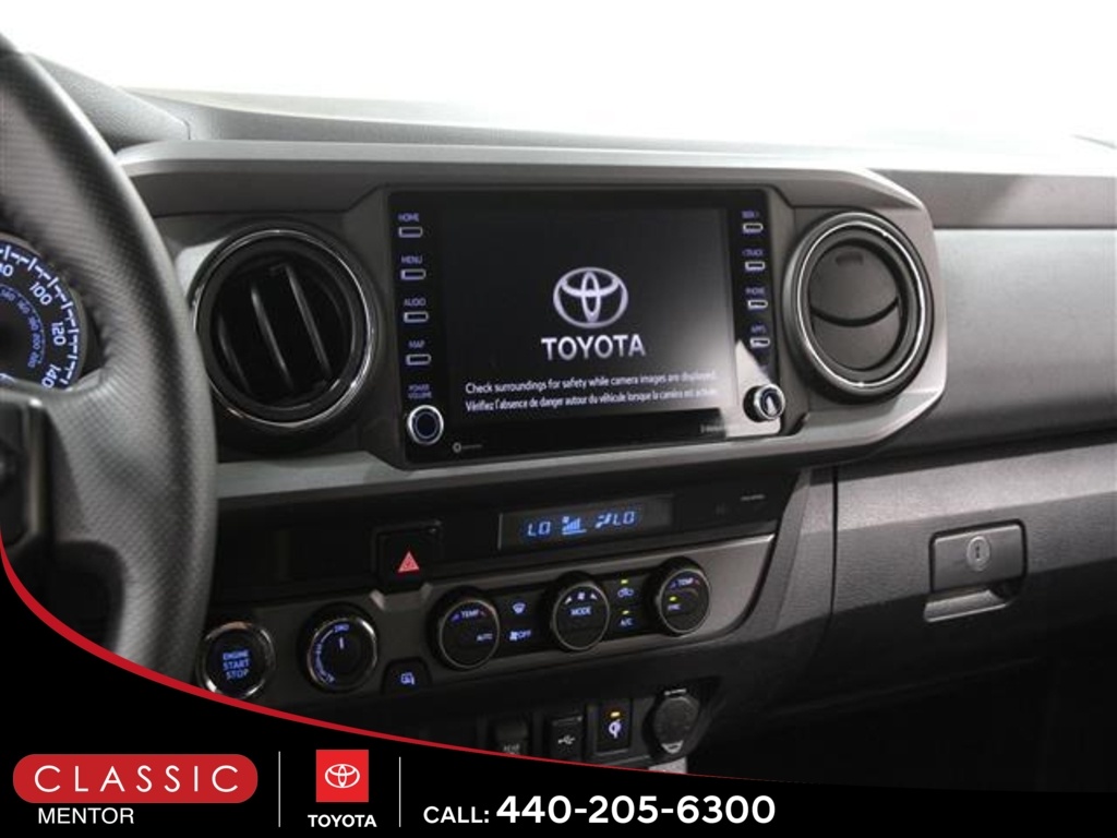 2022 Toyota Tacoma SR V6 photo 9