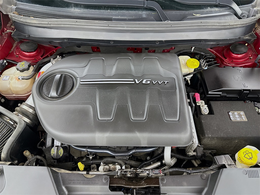 2016 Jeep Cherokee Latitude photo 28