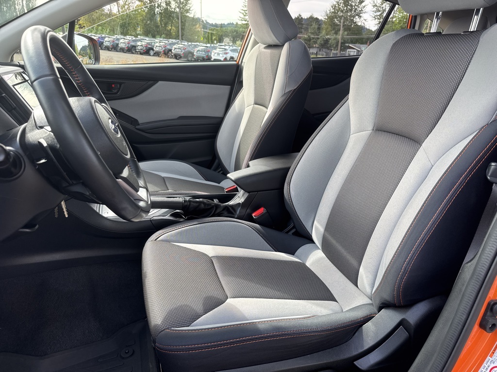 2019 Subaru Crosstrek 2.0i Premium photo 13