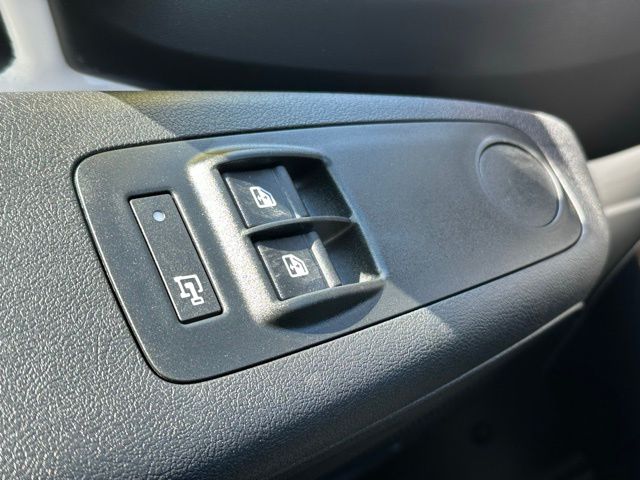 2025 Ram ProMaster 2500 Cargo Van photo 16