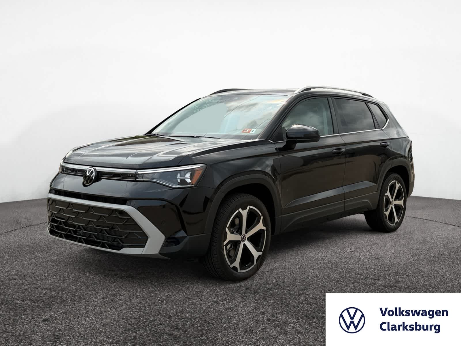 2025 Volkswagen Taos SEL's photo