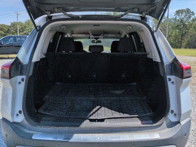 2023 Nissan Rogue SV photo 6