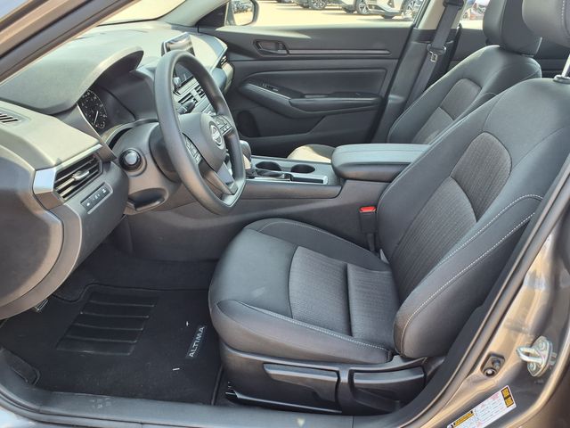 2025 Nissan Altima 2.5 S photo 3
