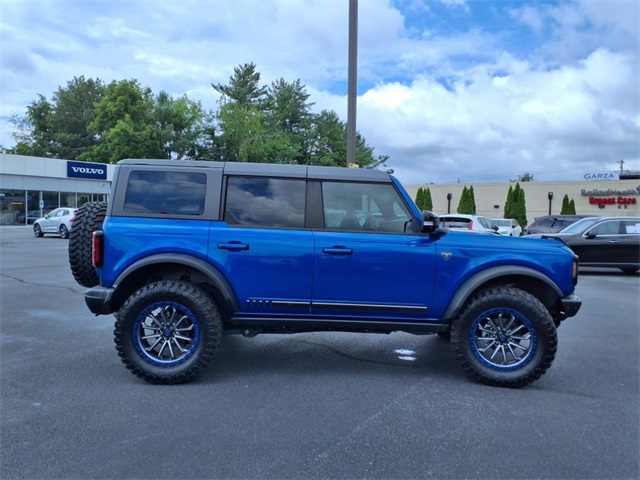 2021 Ford Bronco First Edition photo 16