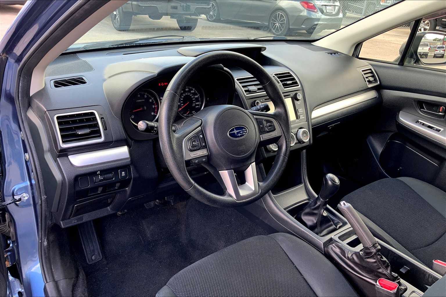 2016 Subaru Crosstrek Sport photo 13