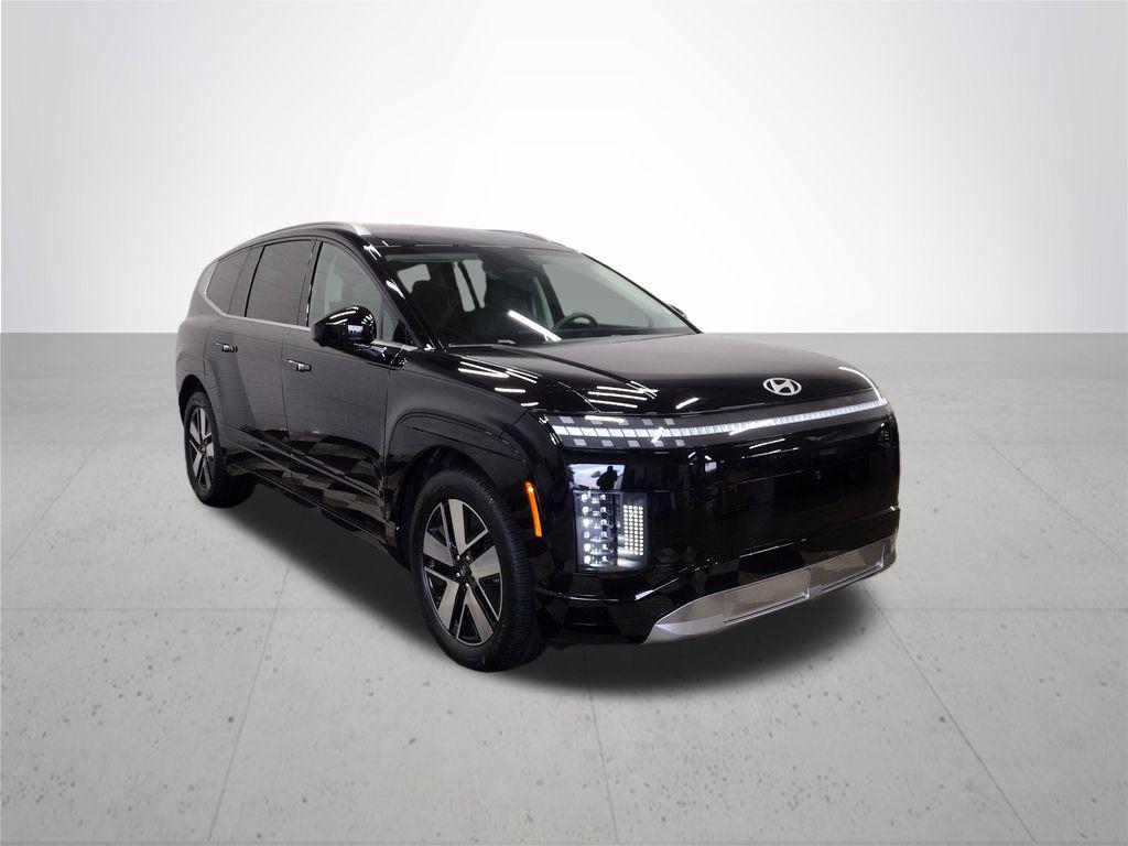 2026 Hyundai Ioniq SEL photo 2