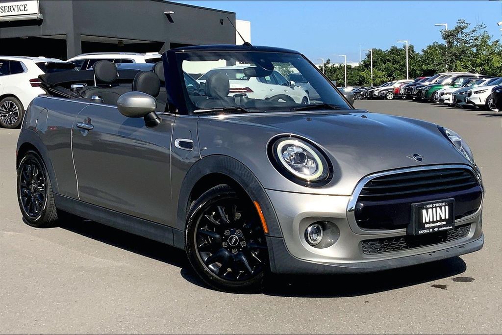 2021 MINI Convertible Base's photo